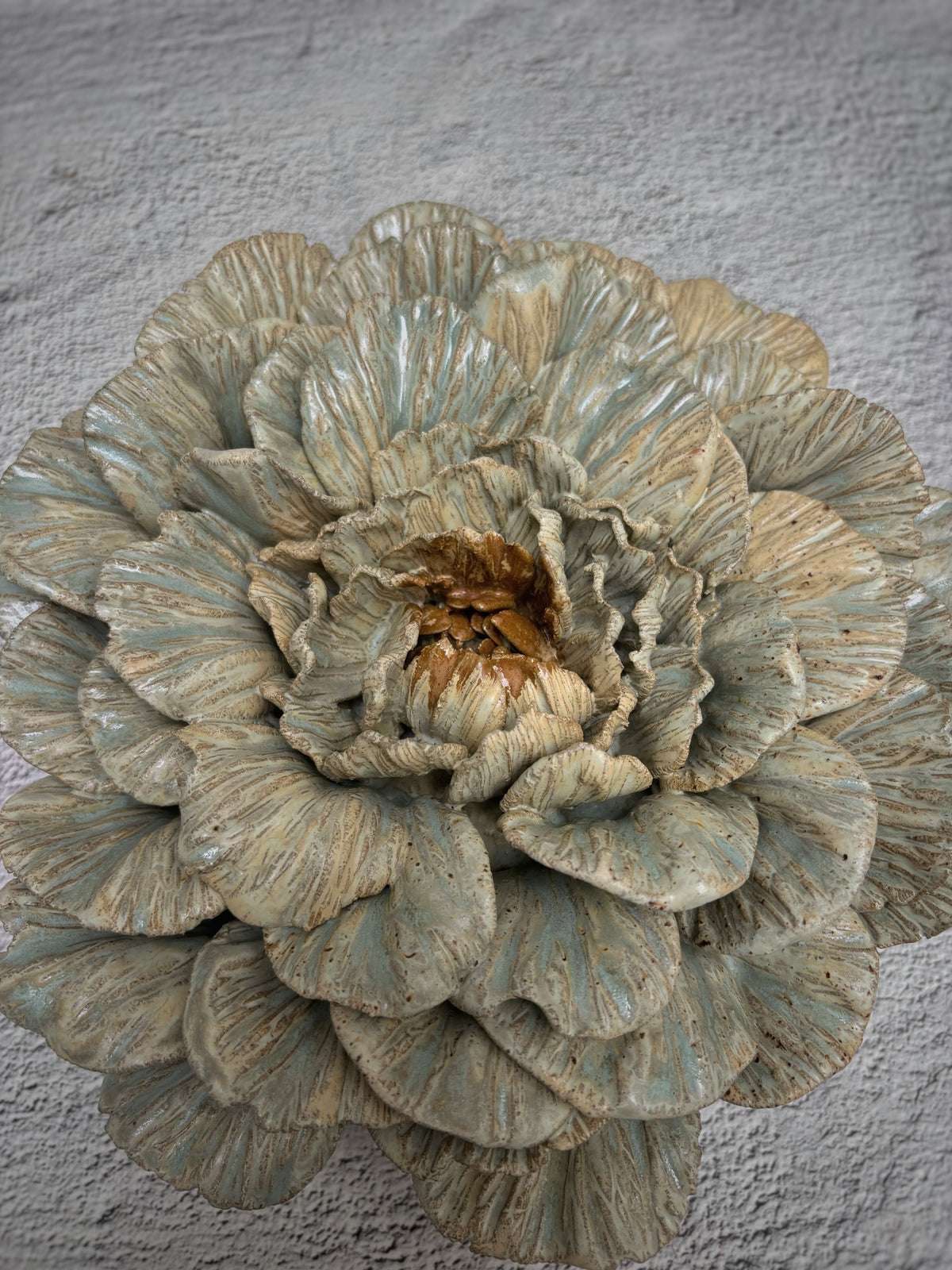 Wall Flowers / Escultura para colgar