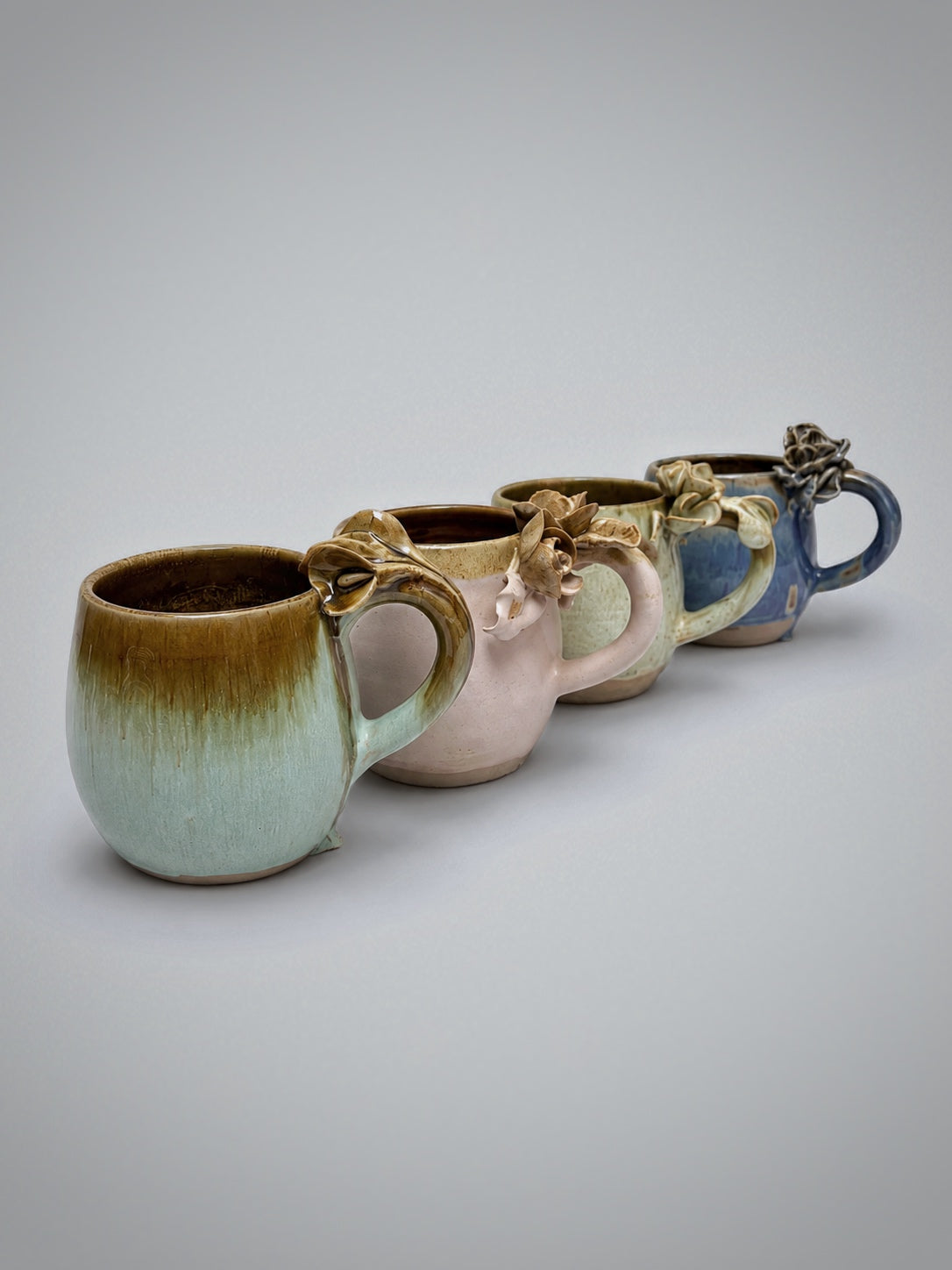 Taza de Cerámica - Asa Decorada Flores azul