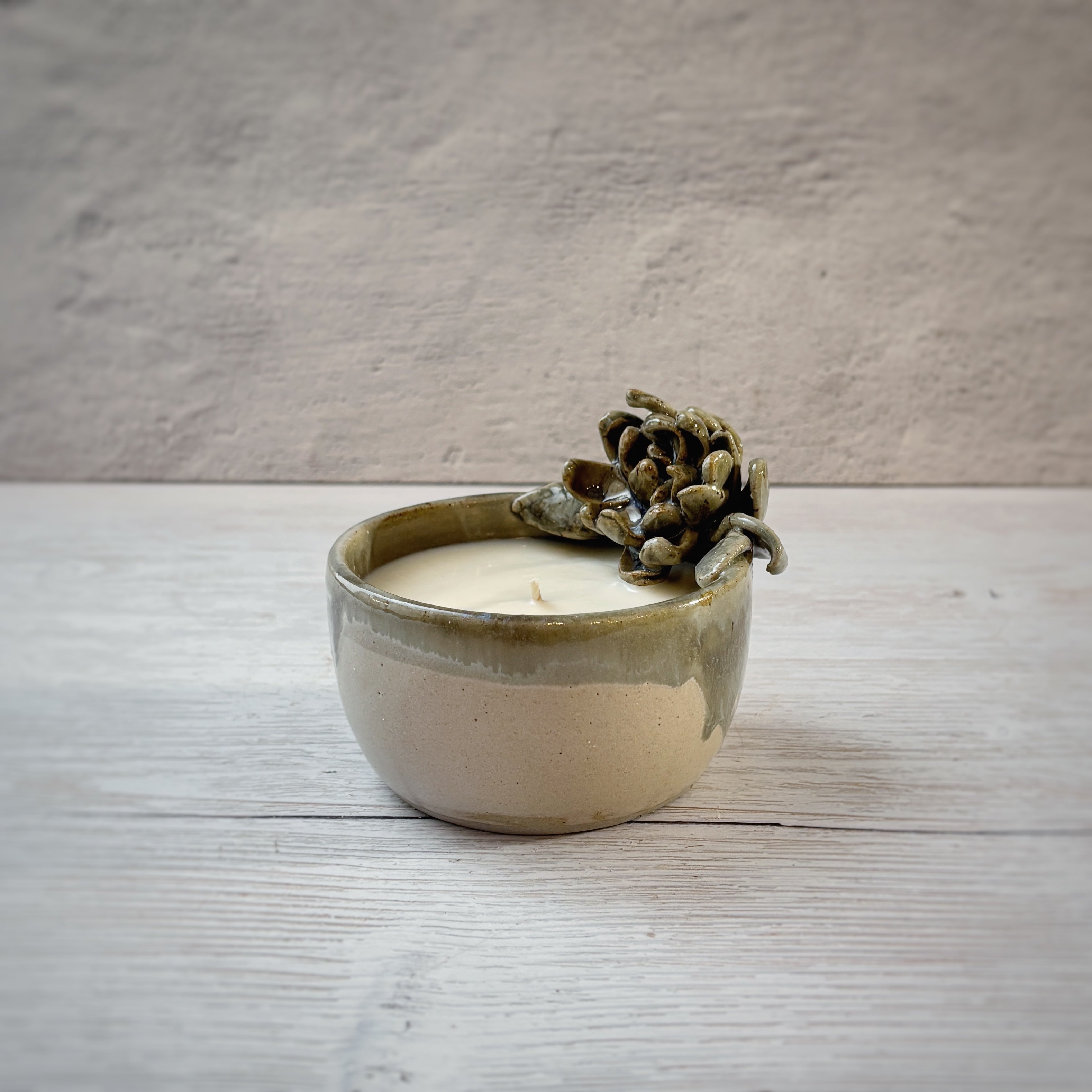 Velas aromáticas en bowl de Ceramica - Crisantemos