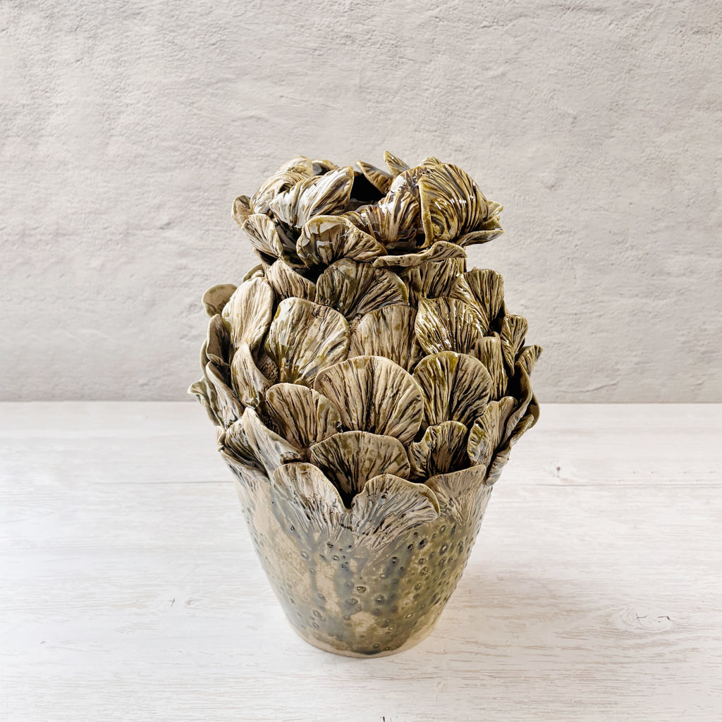 Jarrón escultórico - Cerámica hecha a mano