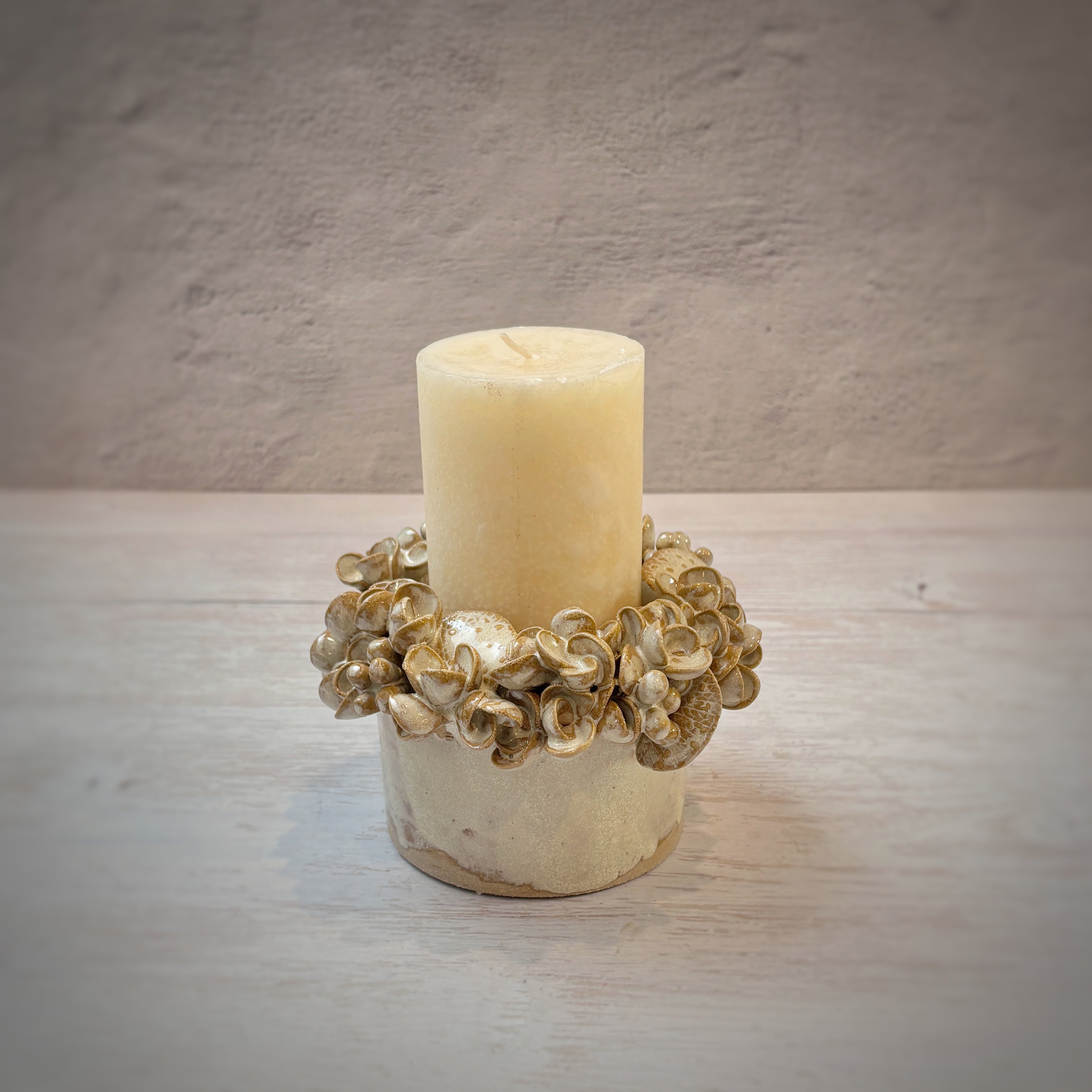 Porta velas - cerámica - hortensia arena