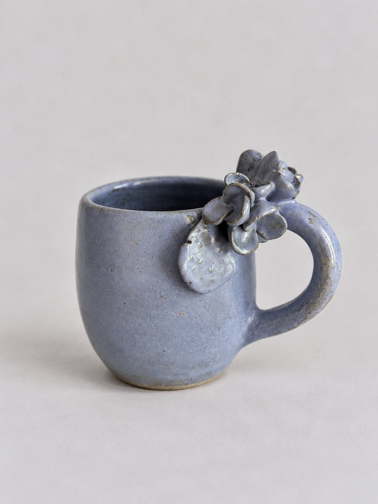 Taza de Cerámica - Asa Decorada Hortensia- Azul lavanda