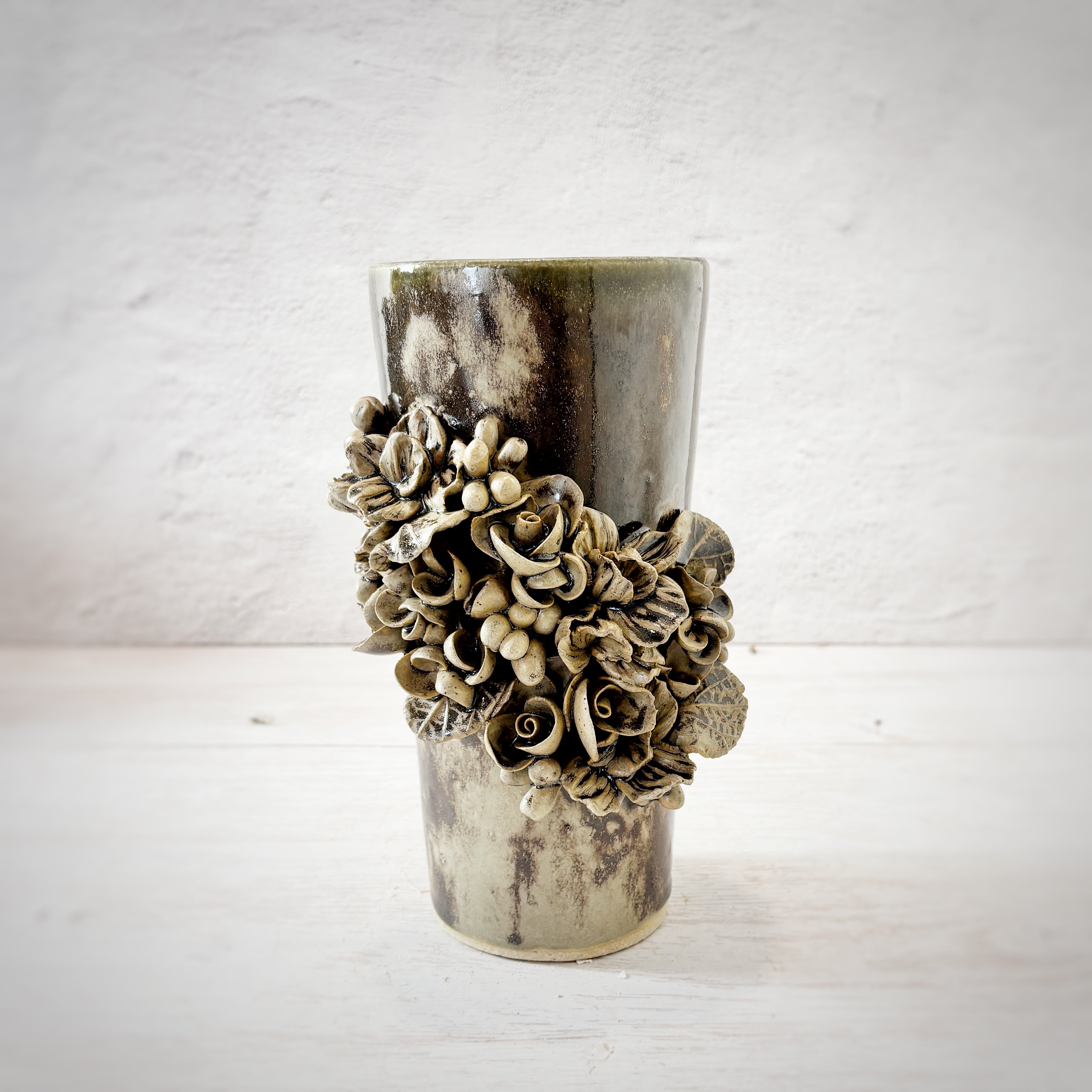 Jarrón / Florero delgado oro viejo