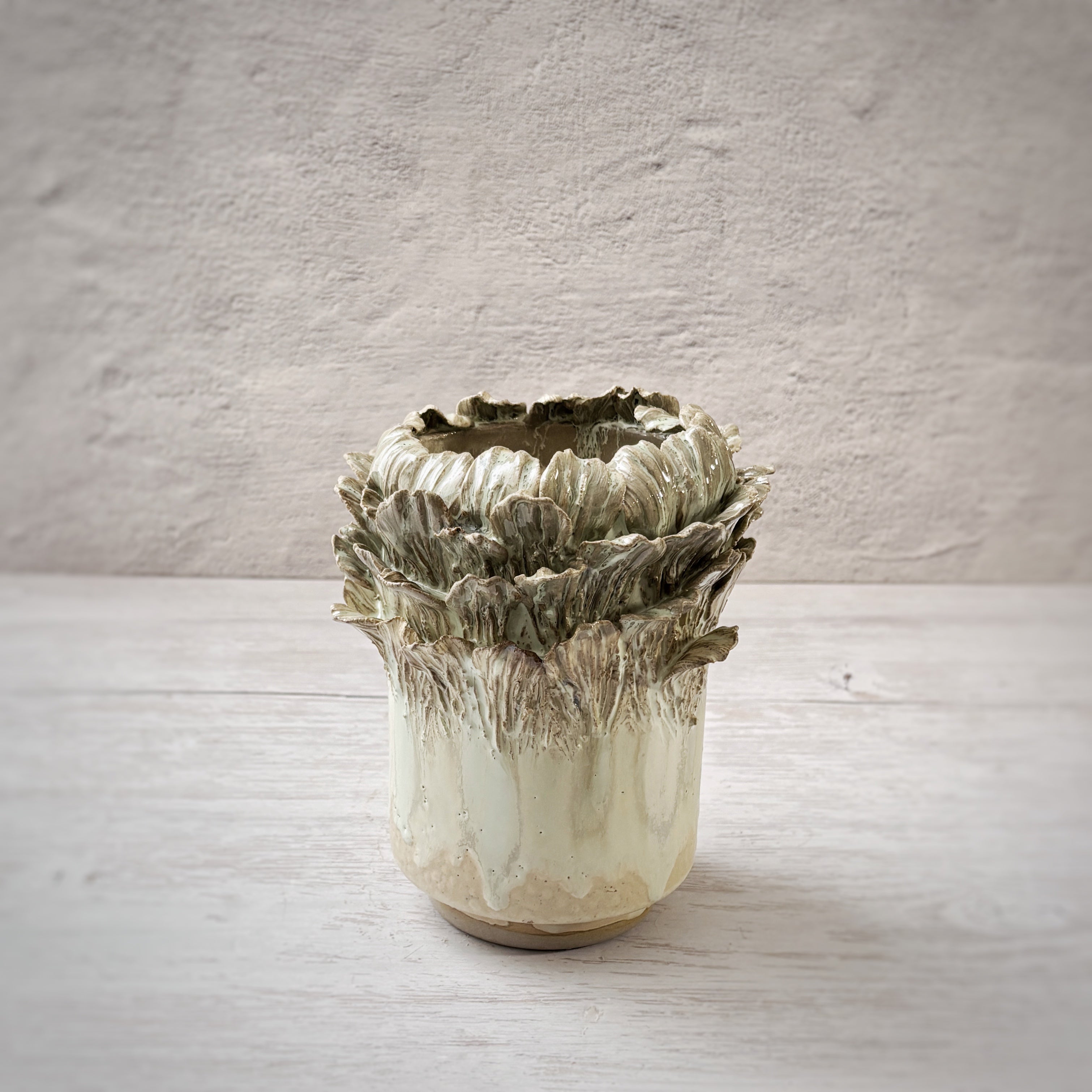 Jarrón de Ceramica Huallaga  verde y arena