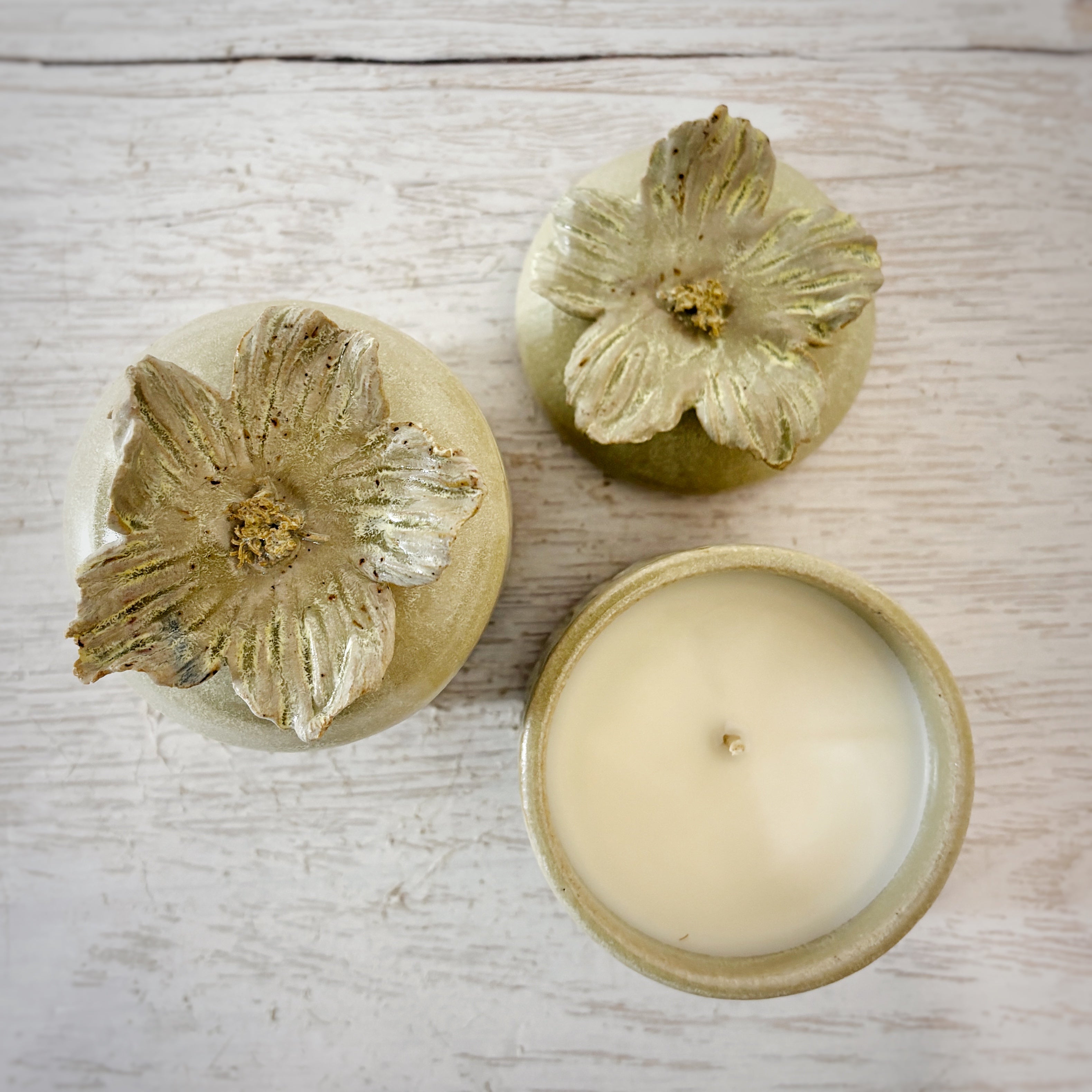 Vela en cofre de cerámica Floral -Amapola