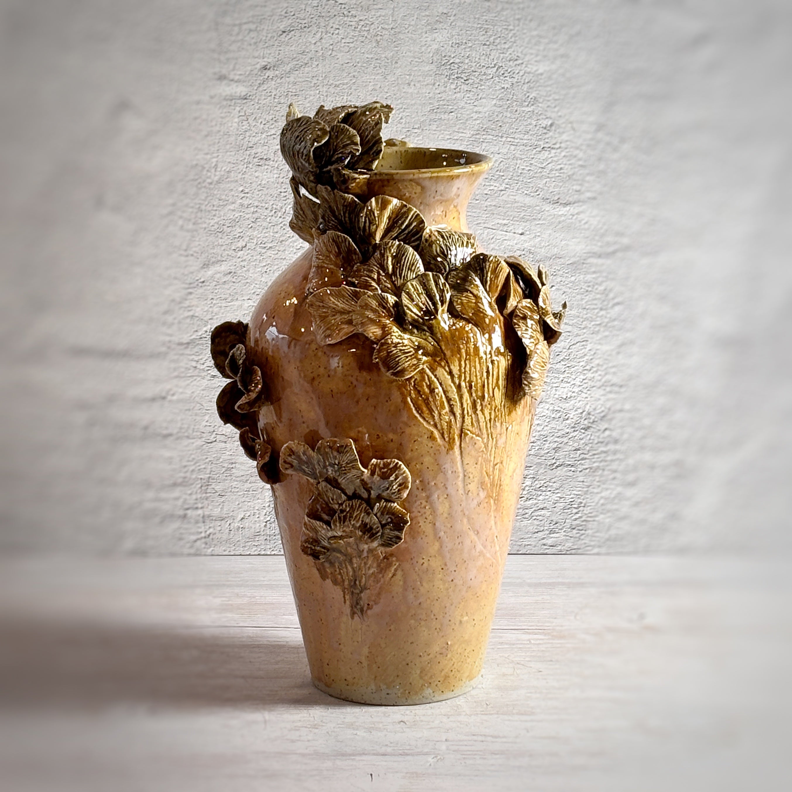 Jarrón Alto de hojas