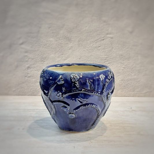 Jarrón bajo bordado Ramas azul