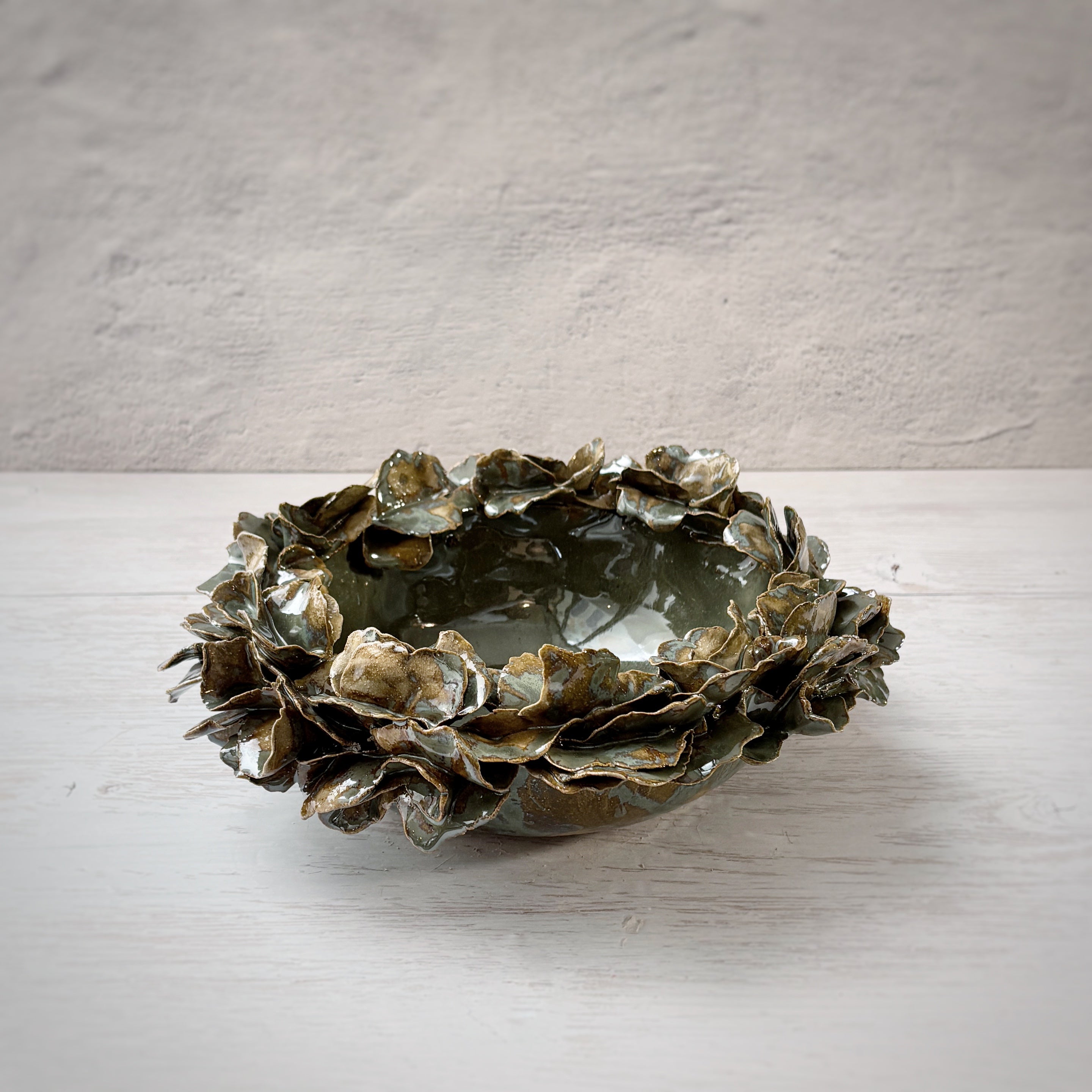 Bowl de Ceramica Artesanal pétalos- Hecho a Mano