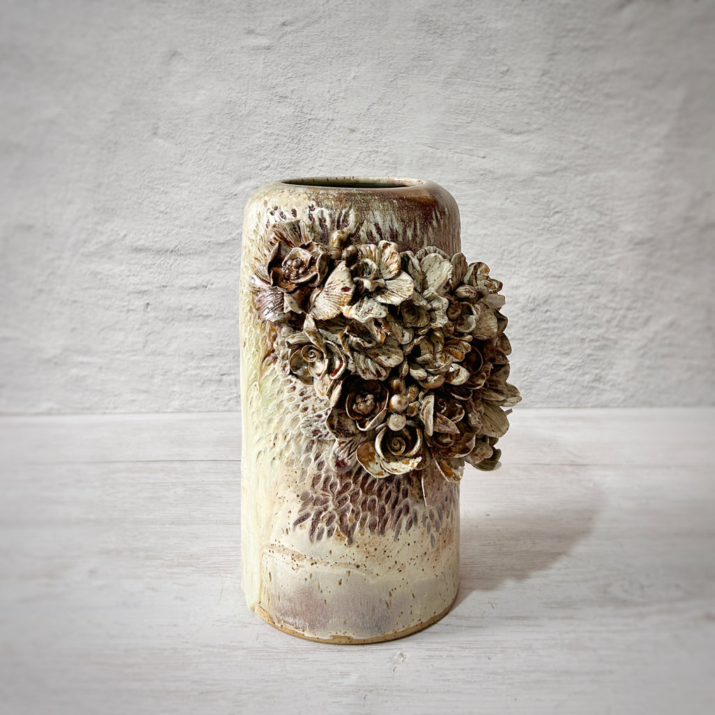 Jarrón de Cerámica Artesanal - Colección Caraz _ Hecho a Mano