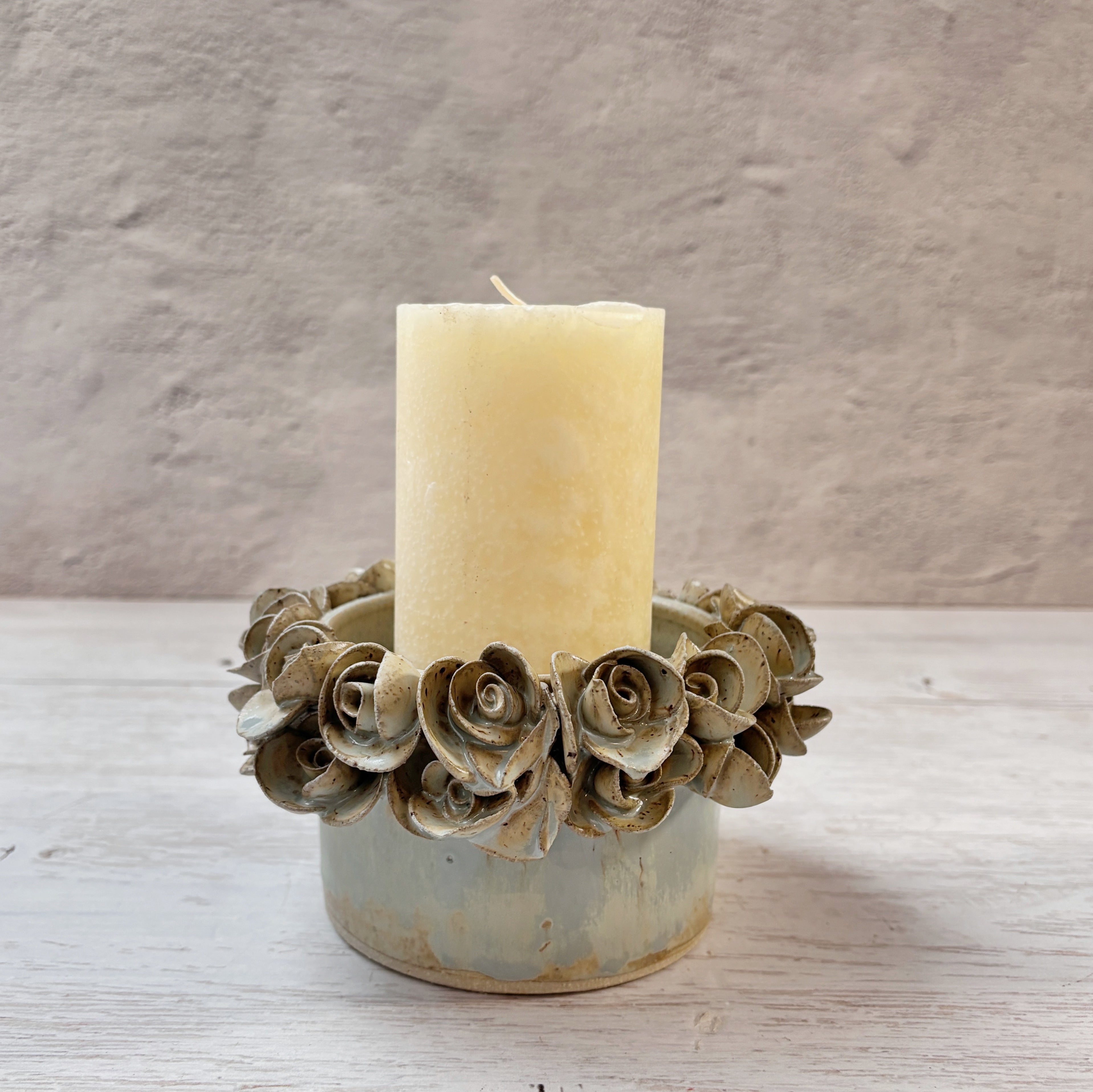 Porta velas - cerámica - rosas azules