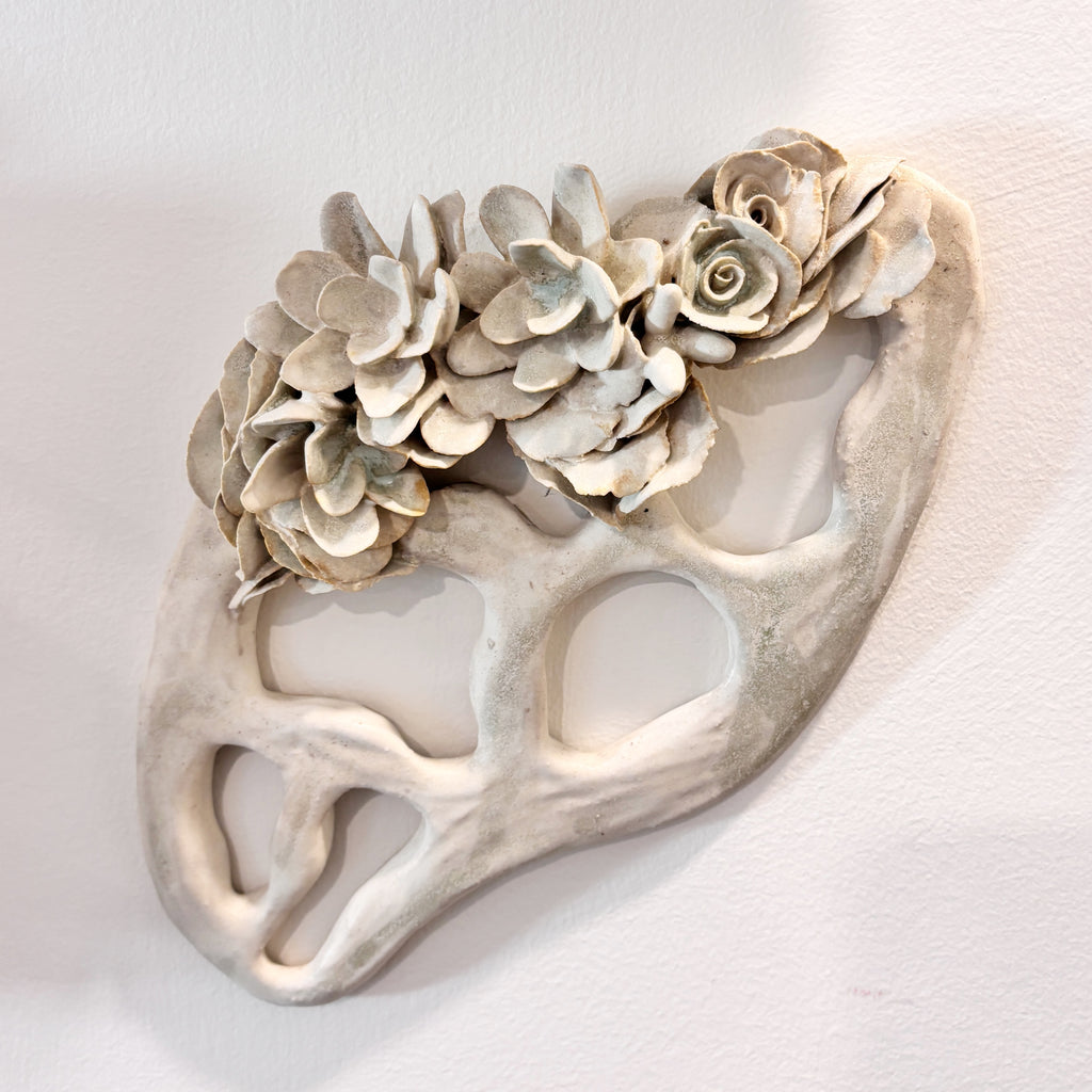 Wall Flowers / Escultura para colgar