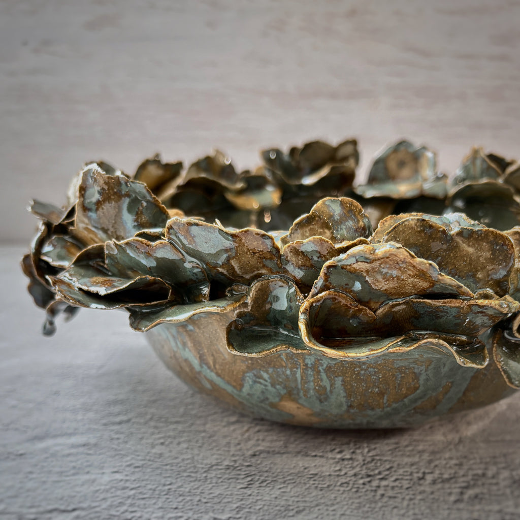 Bowl de Ceramica Artesanal pétalos- Hecho a Mano