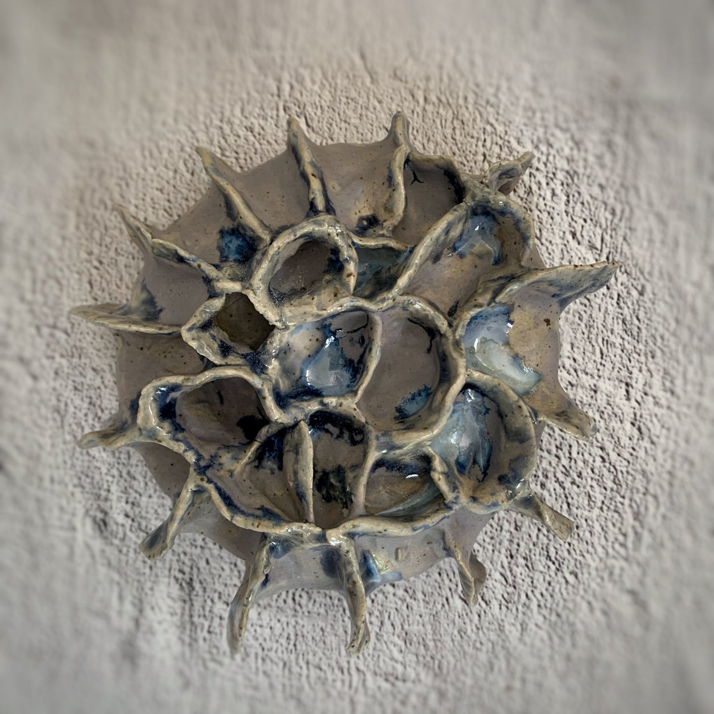 Wall Flowers / Escultura para colgar